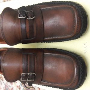 یک جفت کفش ویترینی(کلکسیونی)دست دوز نو- زیبا و قدیمی
