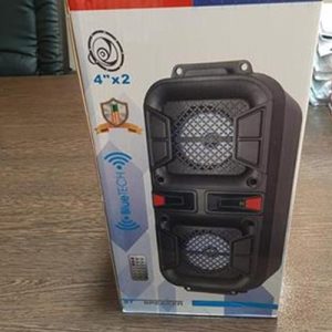 اسپیکر بلوتوثی Ligh-A48 با ریموت کنترل و رقص نور جذاب